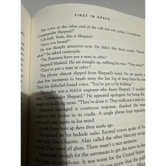 Moon Shot 1st Edition Signed by Alan Shepard NASA Apollo Astronaut - Picture 8 of 10